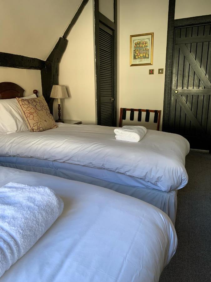 The White Hart Inn Winchcombe Bagian luar foto