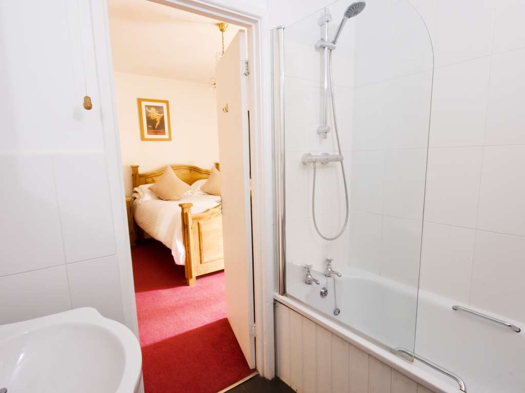 The White Hart Inn Winchcombe Ruang foto
