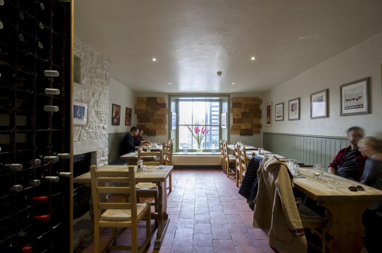 The White Hart Inn Winchcombe Bagian luar foto