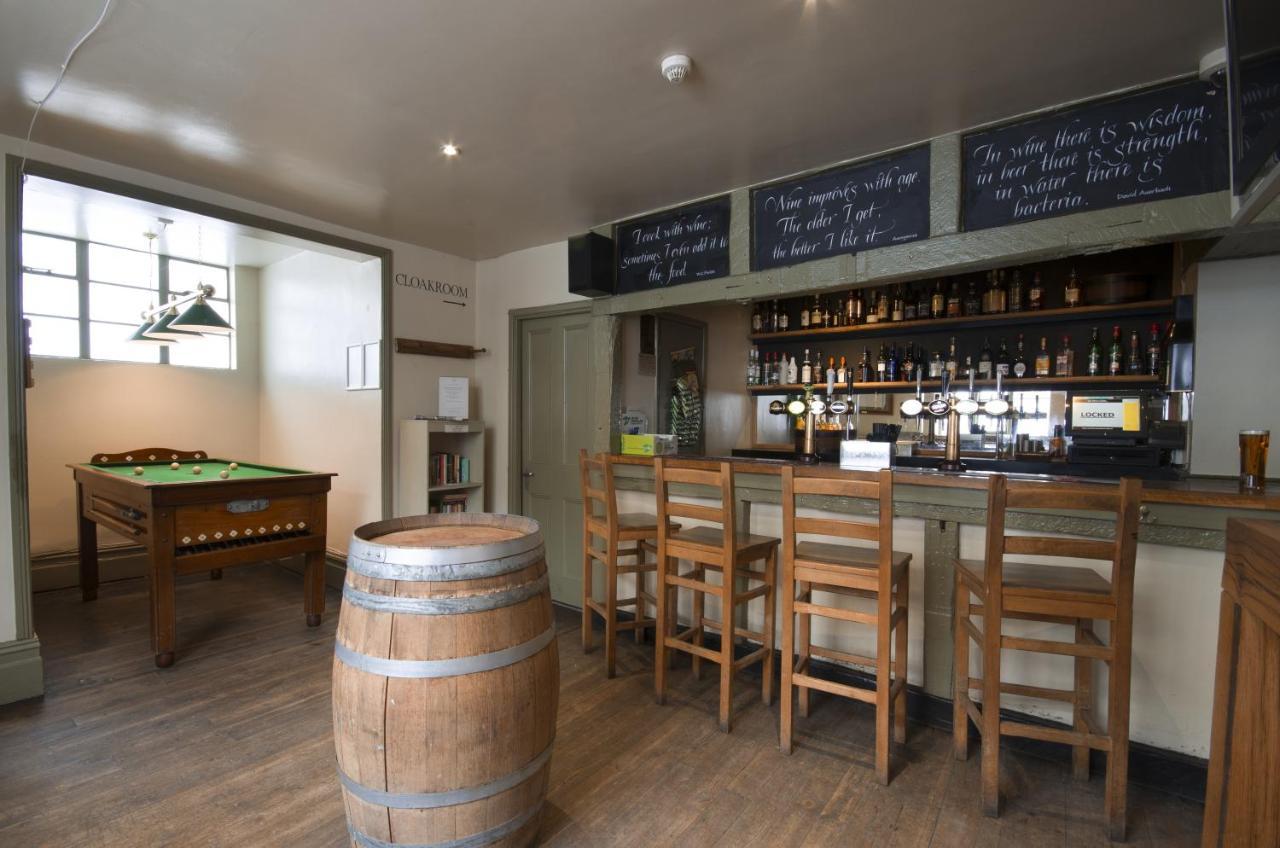 The White Hart Inn Winchcombe Bagian luar foto
